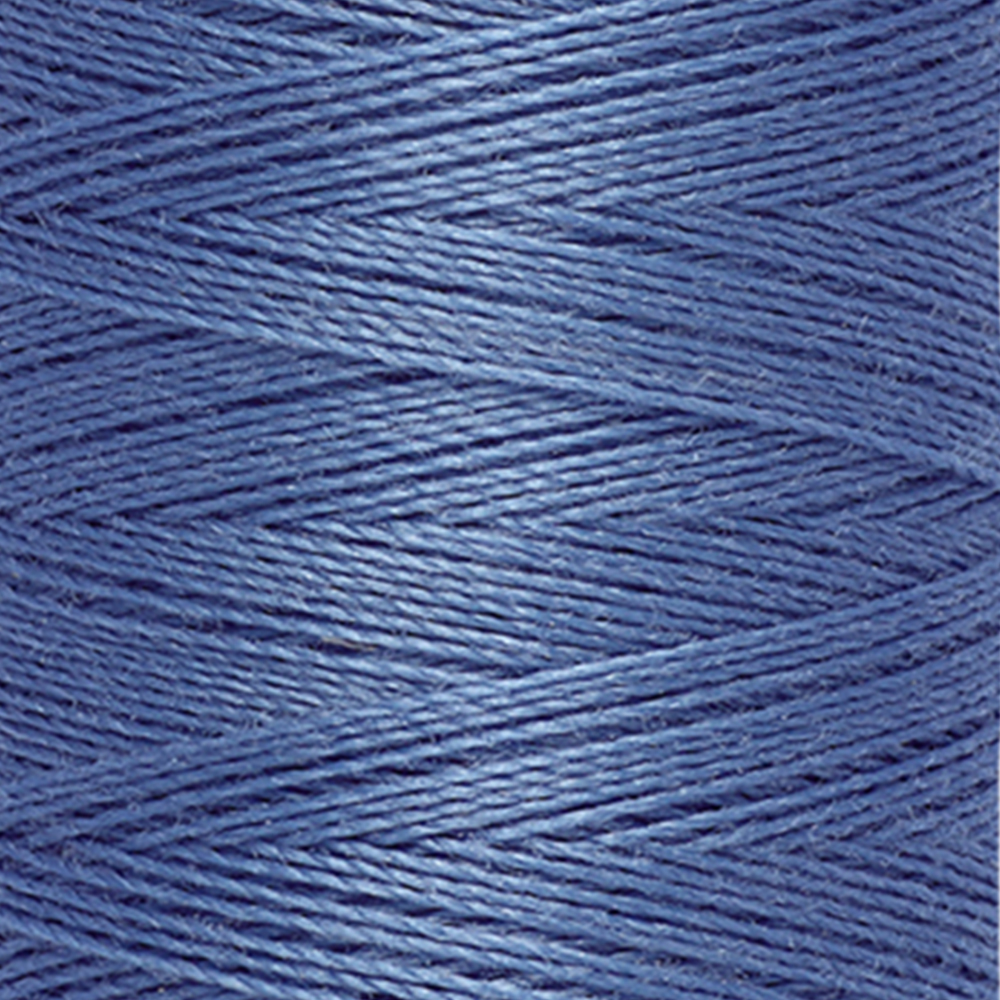 Detail — gemaakt met Gütermann Polyester Nähgarn 200m 37