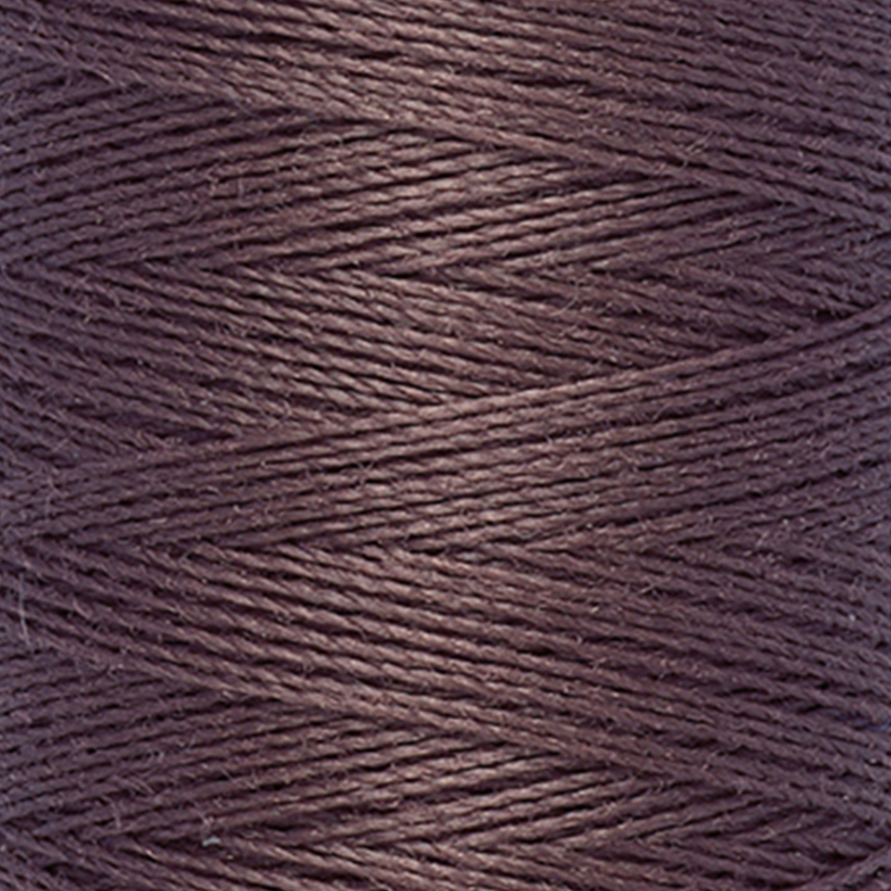 Detail — gemaakt met Gütermann Polyester Nähgarn 200m 423