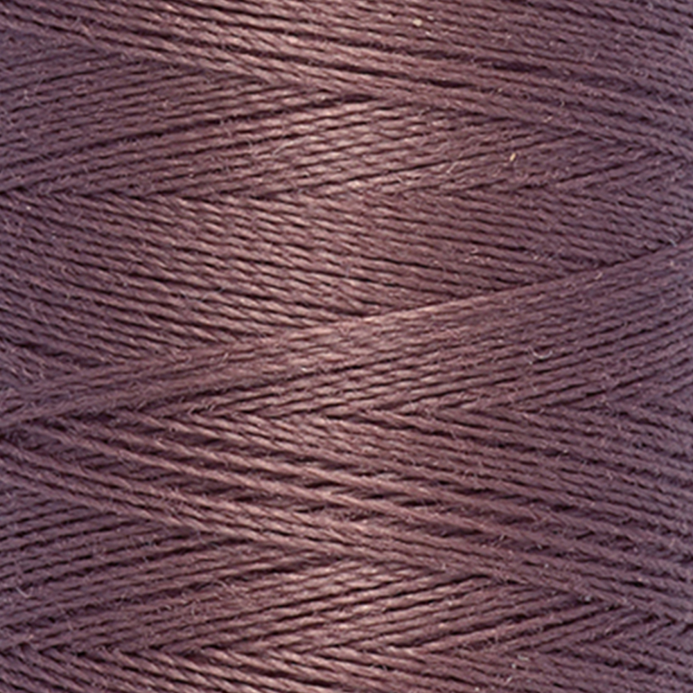 Detail — gemaakt met Gütermann Polyester Nähgarn 200m 428