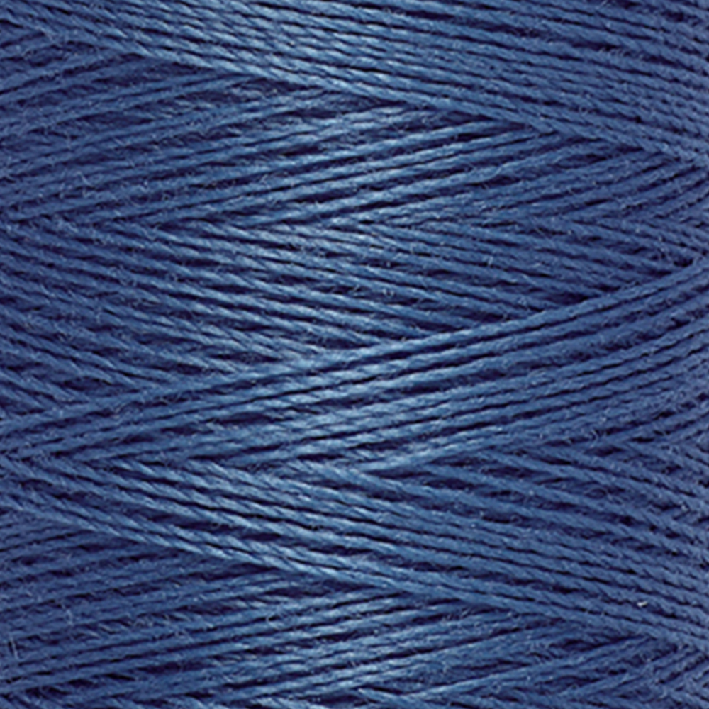 Detail — gemaakt met Gütermann Polyester Nähgarn 200m 435