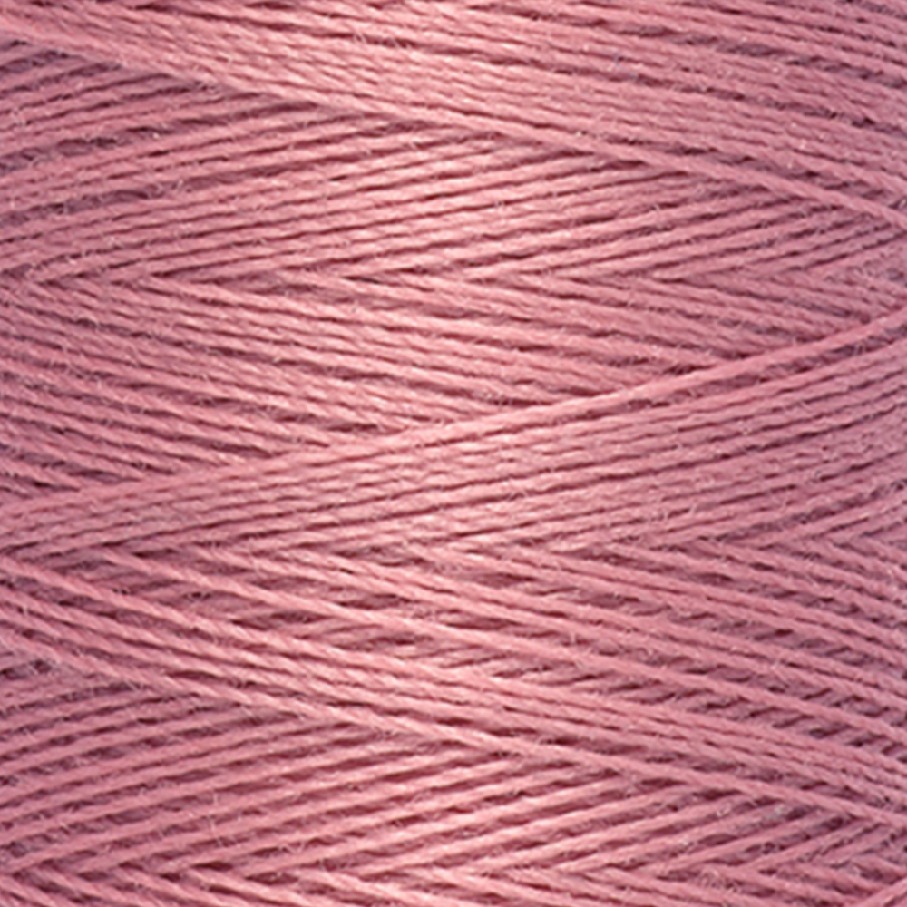 Detail — gemaakt met Gütermann Polyester Nähgarn 200m 473