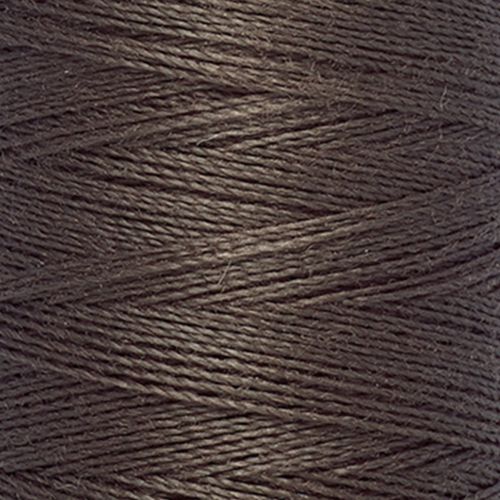 Detail — gemaakt met Gütermann Polyester Nähgarn 200m 480