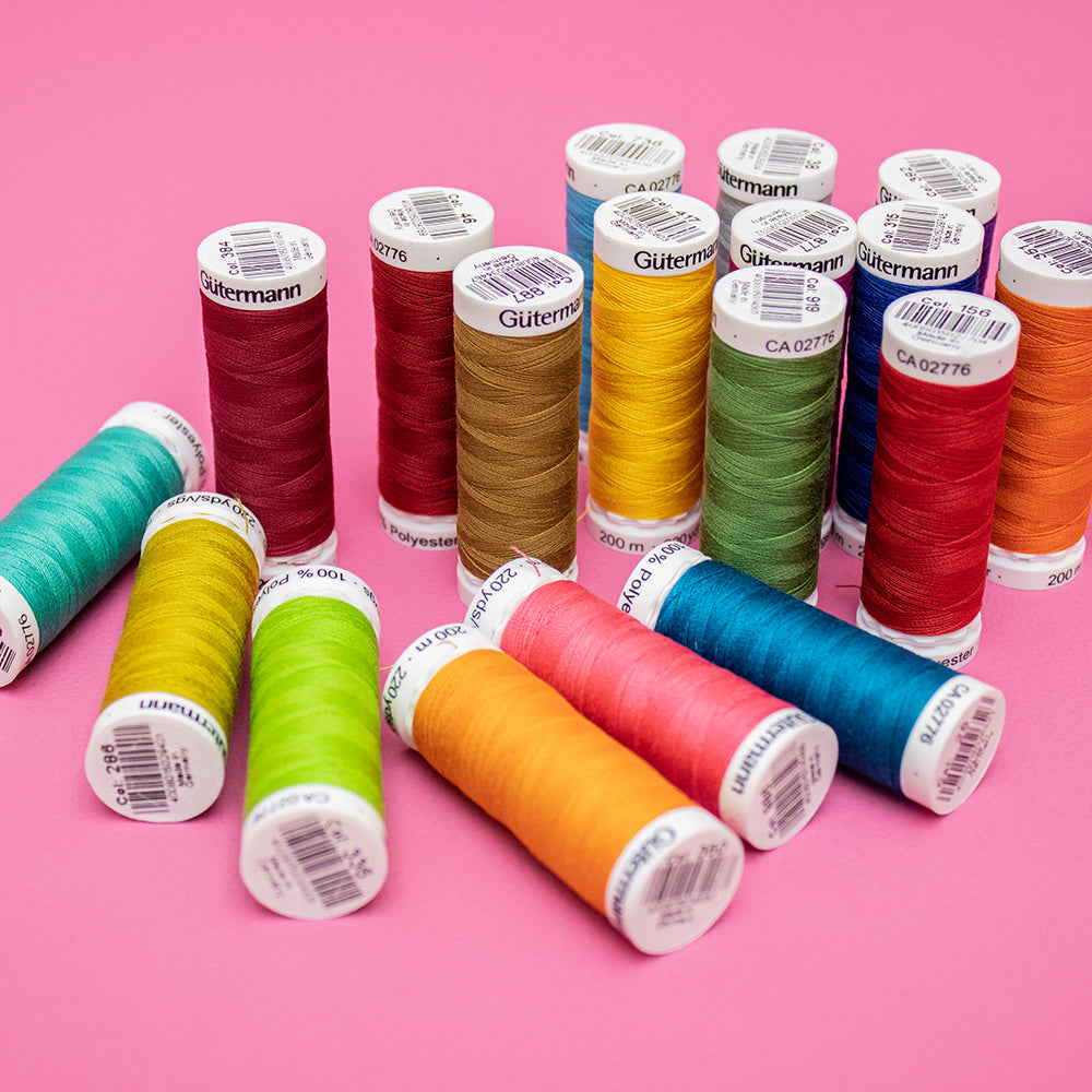Sfeerbeeld met Gütermann Polyester Nähgarn 200m 624 (3)