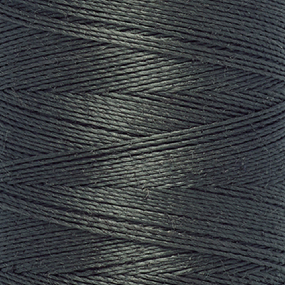 Detail — gemaakt met Gütermann Polyester Nähgarn 200m 636