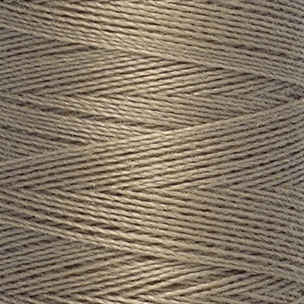 Detail — gemaakt met Gütermann Polyester Nähgarn 200m 724