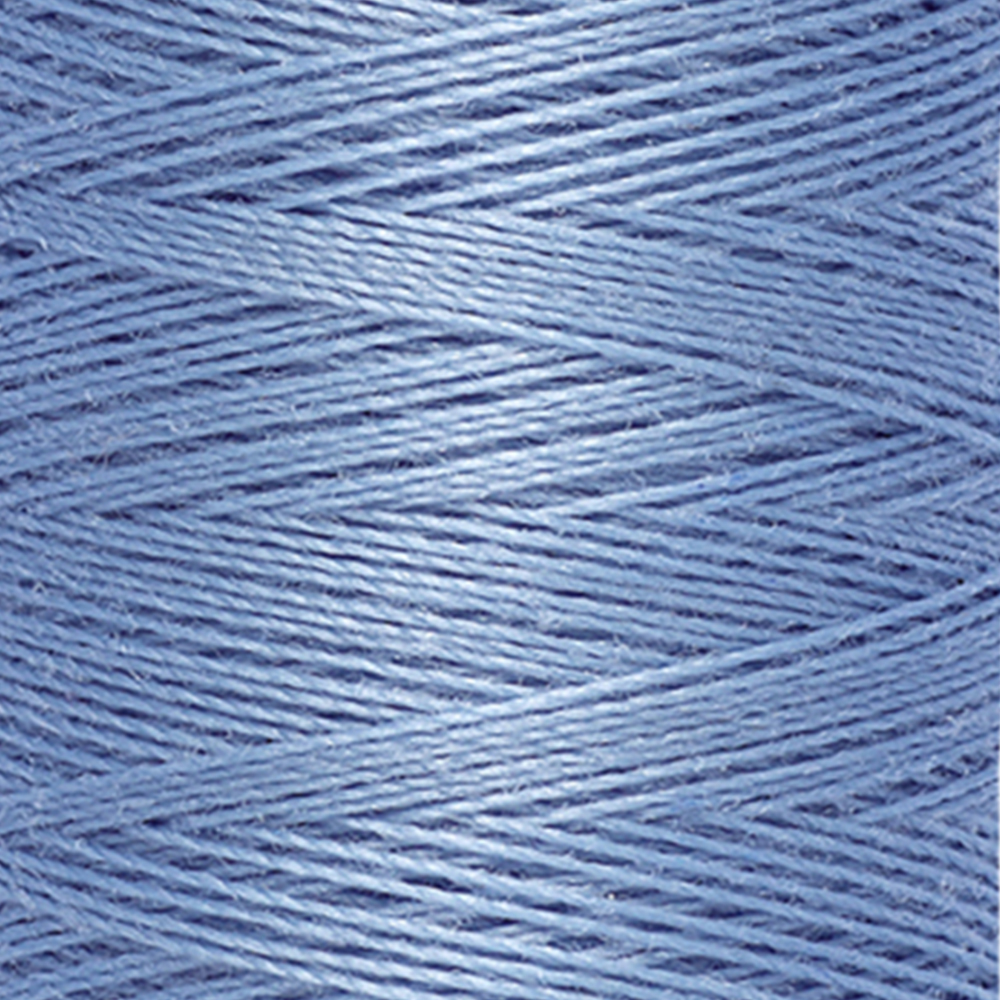 Detail — gemaakt met Gütermann Polyester Nähgarn 200m 74