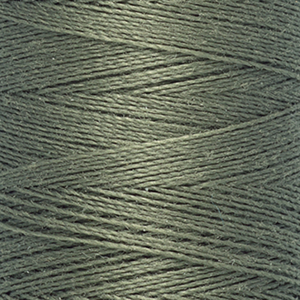 Detail — gemaakt met Gütermann Polyester Nähgarn 200m 824