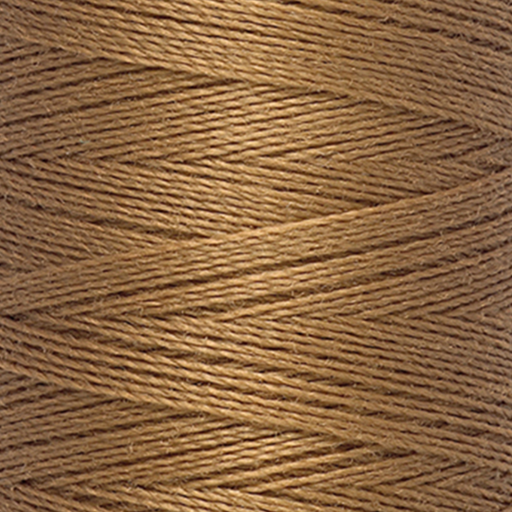 Detail — gemaakt met Gütermann Polyester Nähgarn 200m 887