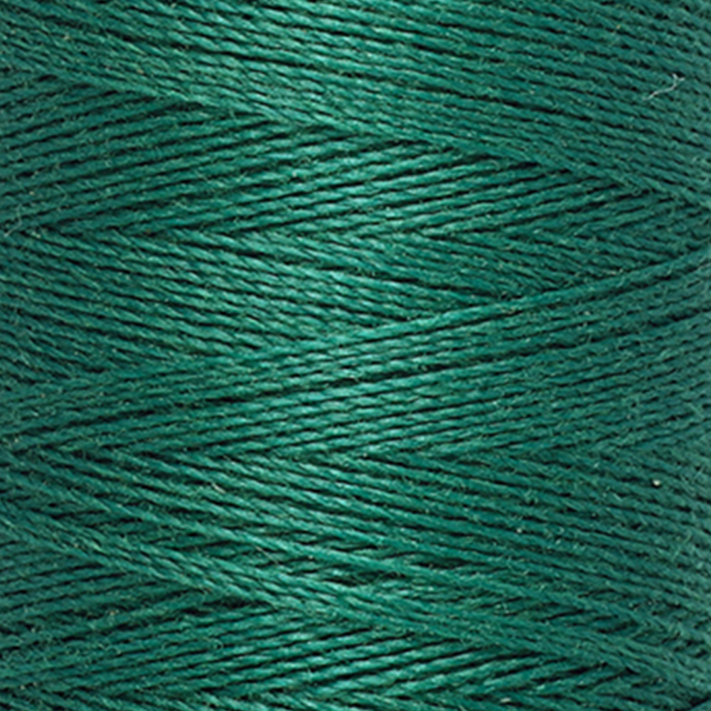 Detail — gemaakt met Gütermann Polyester Nähgarn 200m 916