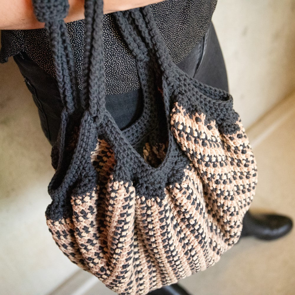 Ramonatas — gemaakt met Haakpakket Reversible Barley Bag (4)