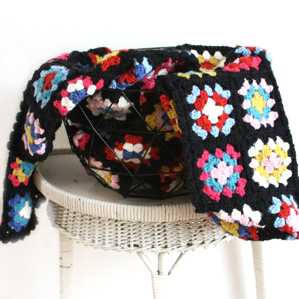 Granny sqaure sjaal — gemaakt met Haakpatroon Basic Merino granny square sjaal (3)