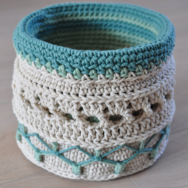 Boho basket zijkant — gemaakt met Haakpatroon Boho Basket