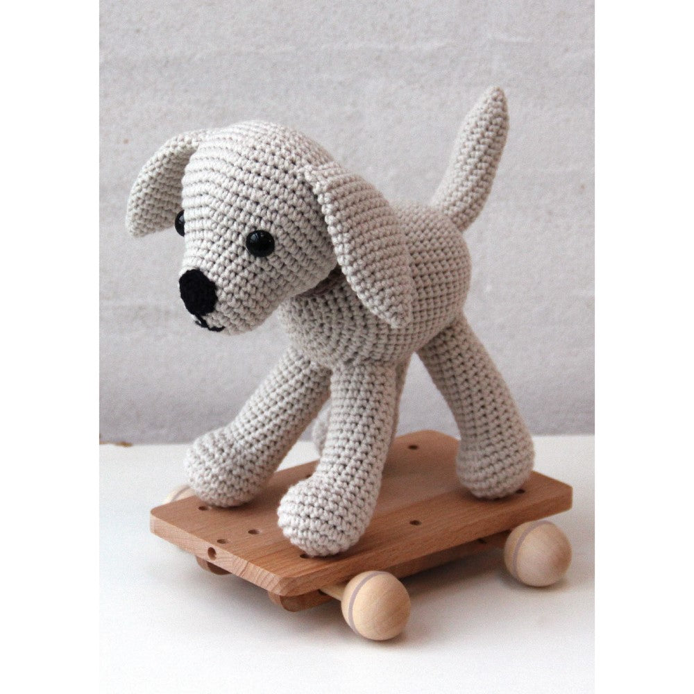 Frit — gemaakt met Haakpatroon Cosy Trekhondje Poppy