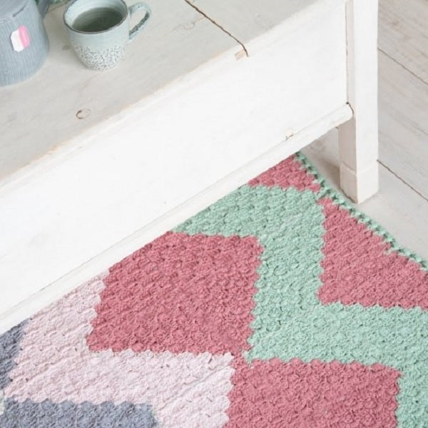 Vloerkleed — gemaakt met Haakpatroon Double Four Vloerkleed