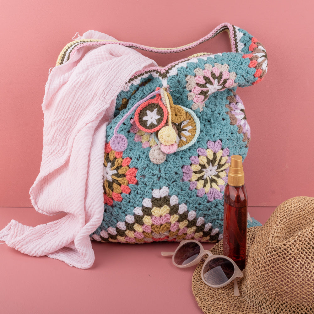 Grannys beach bag — gemaakt met Haakpatroon Granny’s Beach Bag (5)
