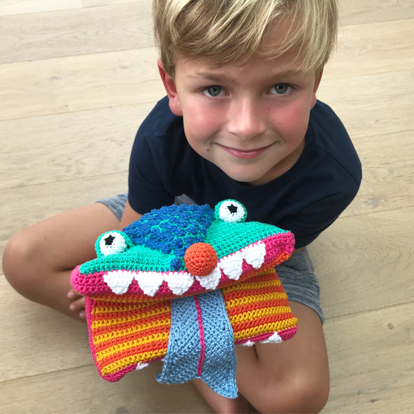 Luiertas — gemaakt met Haakpatroon Grote Vriendelijke Monster Luiertas (2)