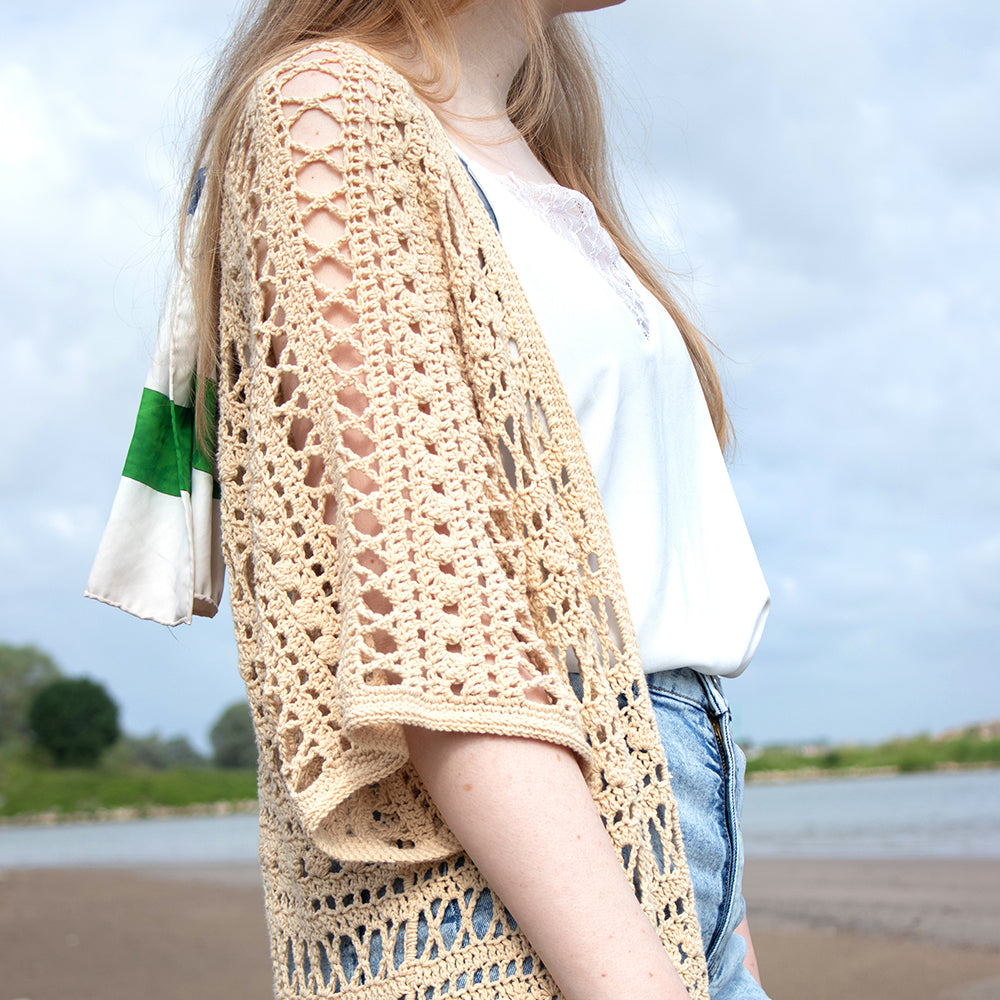 Beige — gemaakt met Haakpatroon Hugs and Kisses Kimono (Digital) (2)