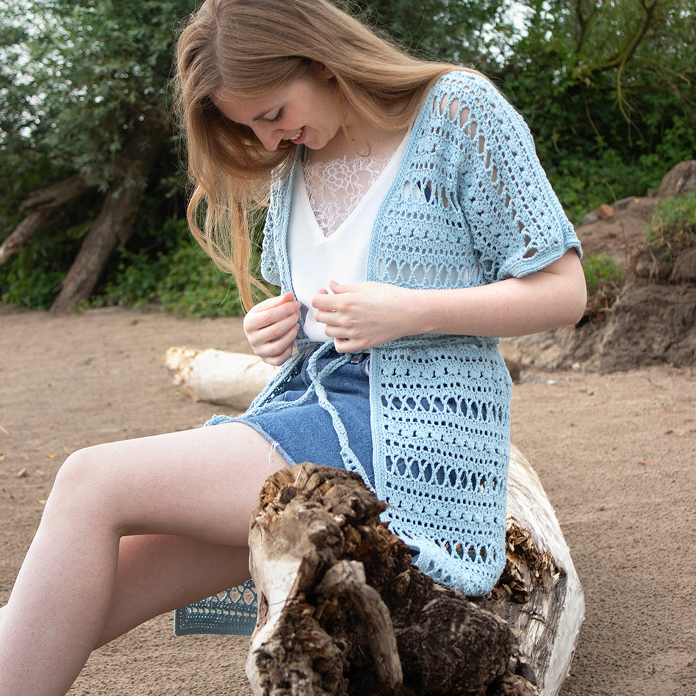 Blue — gemaakt met Haakpatroon Hugs and Kisses Kimono (Digital) (2)