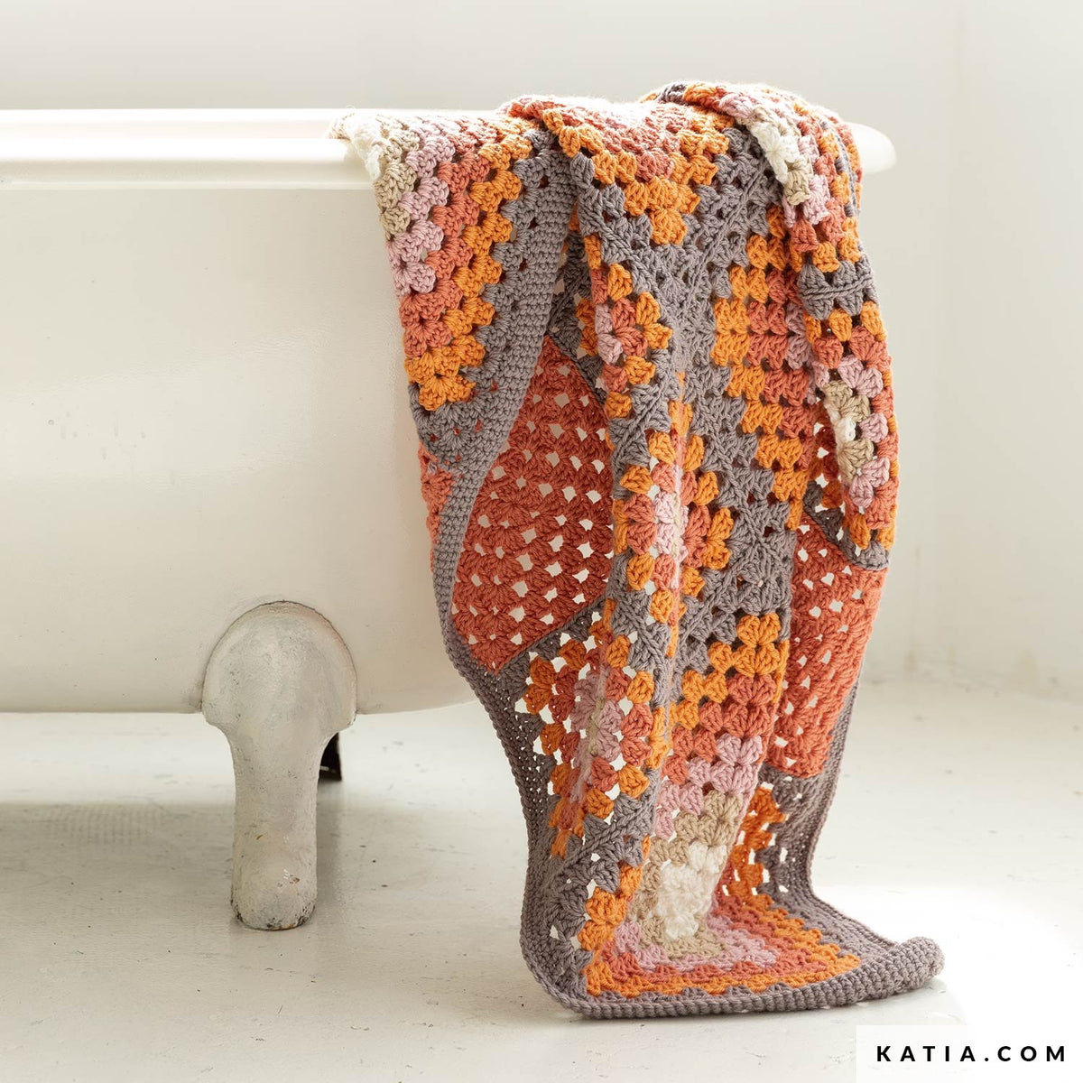Patroon breien haken woning deken herfst winter katia — gemaakt met Haakpatroon Katia Merino Aran Granny Deken (Digital)