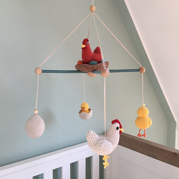 Haakpatroon Kip en Ei Babymobiel (2)