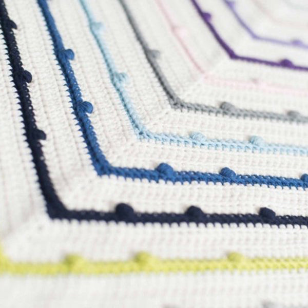 Lots of dots durable cosy fine — gemaakt met Haakpatroon Lots of Dots Omslagdoek (2)