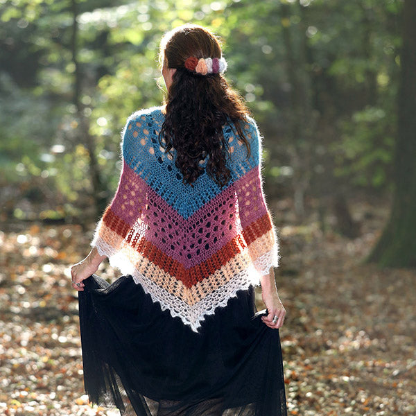 Kandidaat — gemaakt met Haakpatroon Mystic Lace Omslagdoek (5)