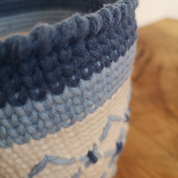 Detail — gemaakt met Haakpatroon Plantje in een Mandje