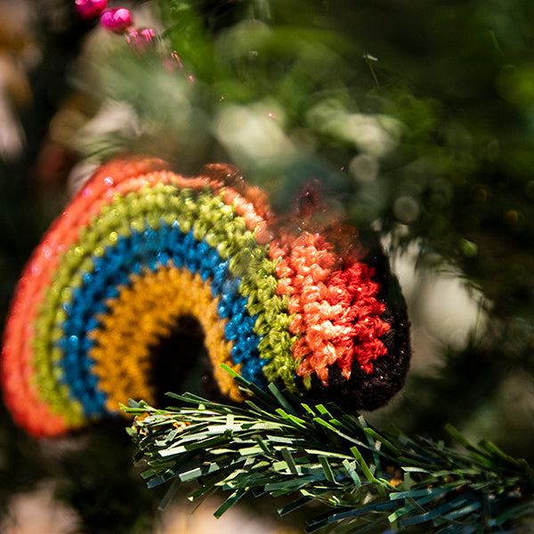 Haakpatroon Regenboog Kerstboomhanger (3)
