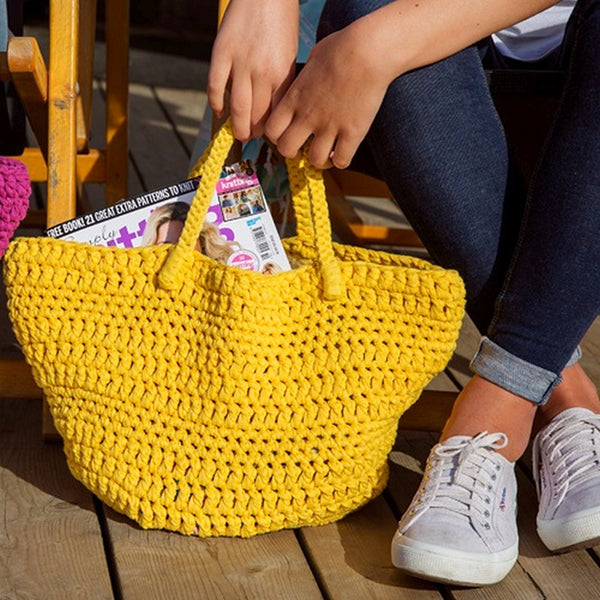Avila beach bag yellow — gemaakt met Haakpatroon RibbonXL Avila Beachbag