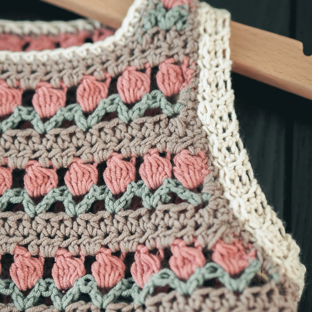 Haakpatroon Tulpenspencertje (Ontwerp & Win) (4)