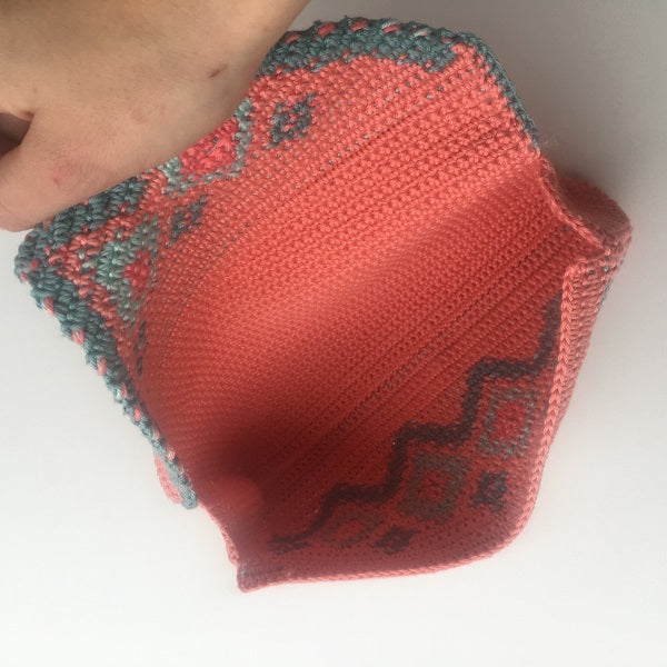 Binnenkant — gemaakt met Haakpatroon Vrolijke Clutch