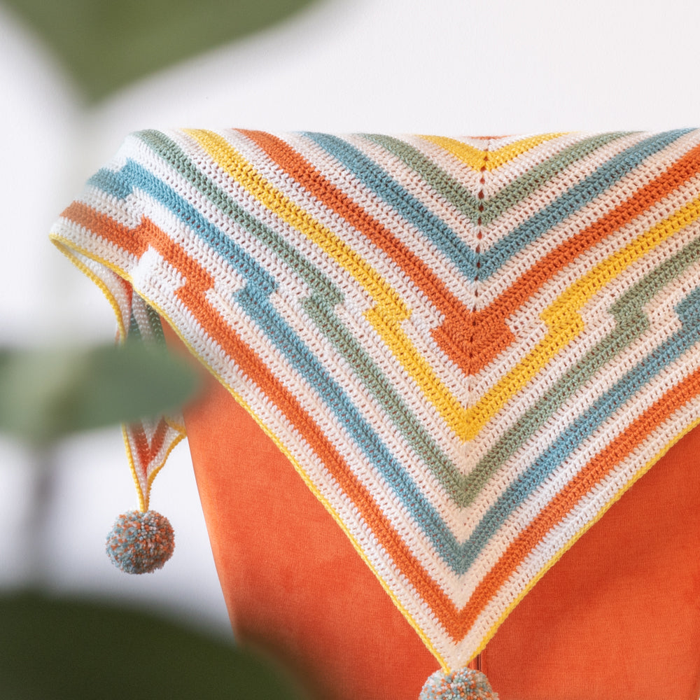 Haakpatroon Yarn and Colors Amazing Square Darts Blanket (11)