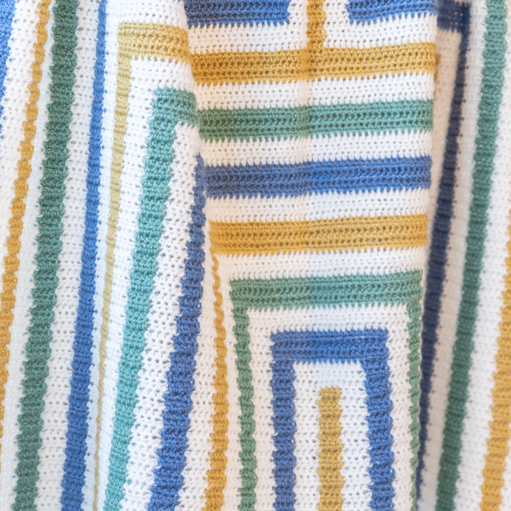 Haakpatroon Yarn and Colors Amazing Stripey Blanket (11)