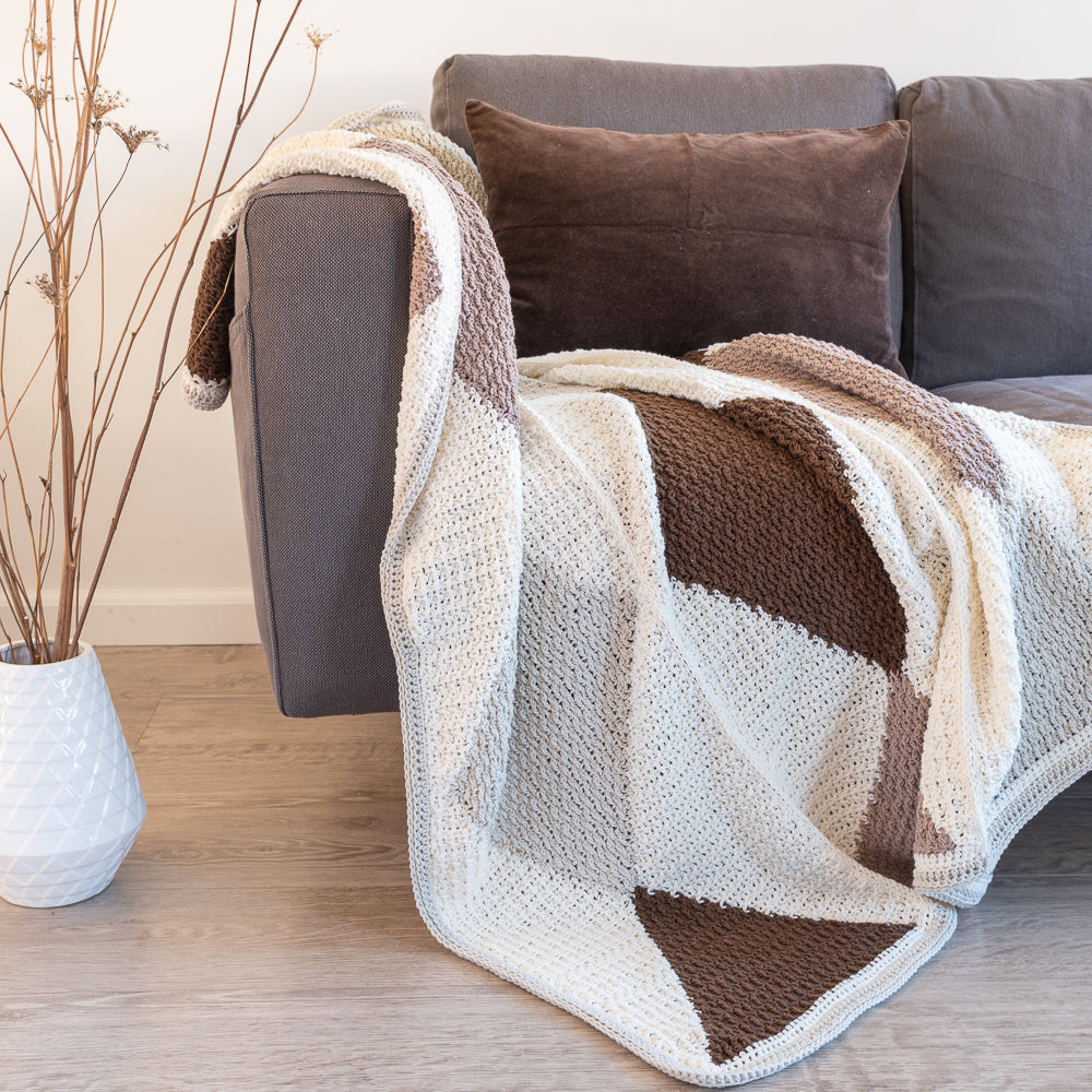 Harlequin blanket — gemaakt met Haakpatroon Yarn and Colors Harlequin Blanket