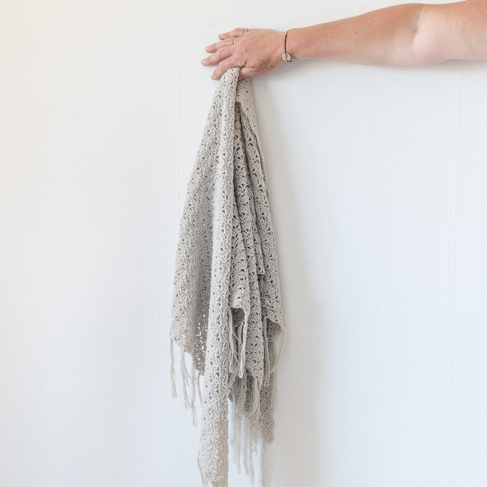 Its wrap — gemaakt met Haakpatroon Yarn and Colors It's a Wrap (3)