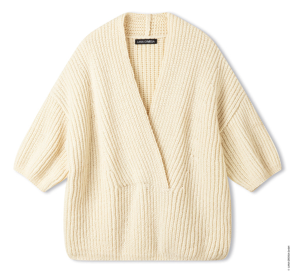 Productfoto van trui gemaakt met Lana Grossa Cool Merino - Classici 31 model 03 - Lana Grossa Cool Merino Uni 041 Pastelroze