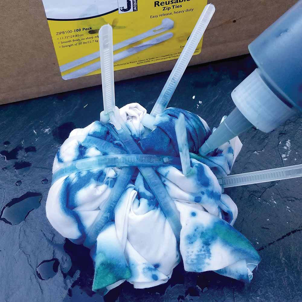 Jac — gemaakt met Jacquard Tie Dye Indigo verfkit Indigo