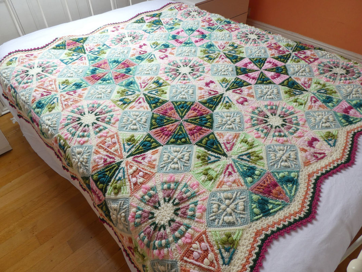 Old rose — gemaakt met Kaleidoscope Deken CAL Garenpakket (2)