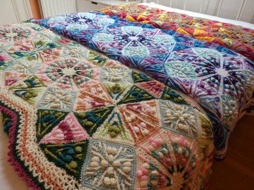 Kaleidoscope all colourways — gemaakt met Kaleidoscope Deken CAL Garenpakket (2)