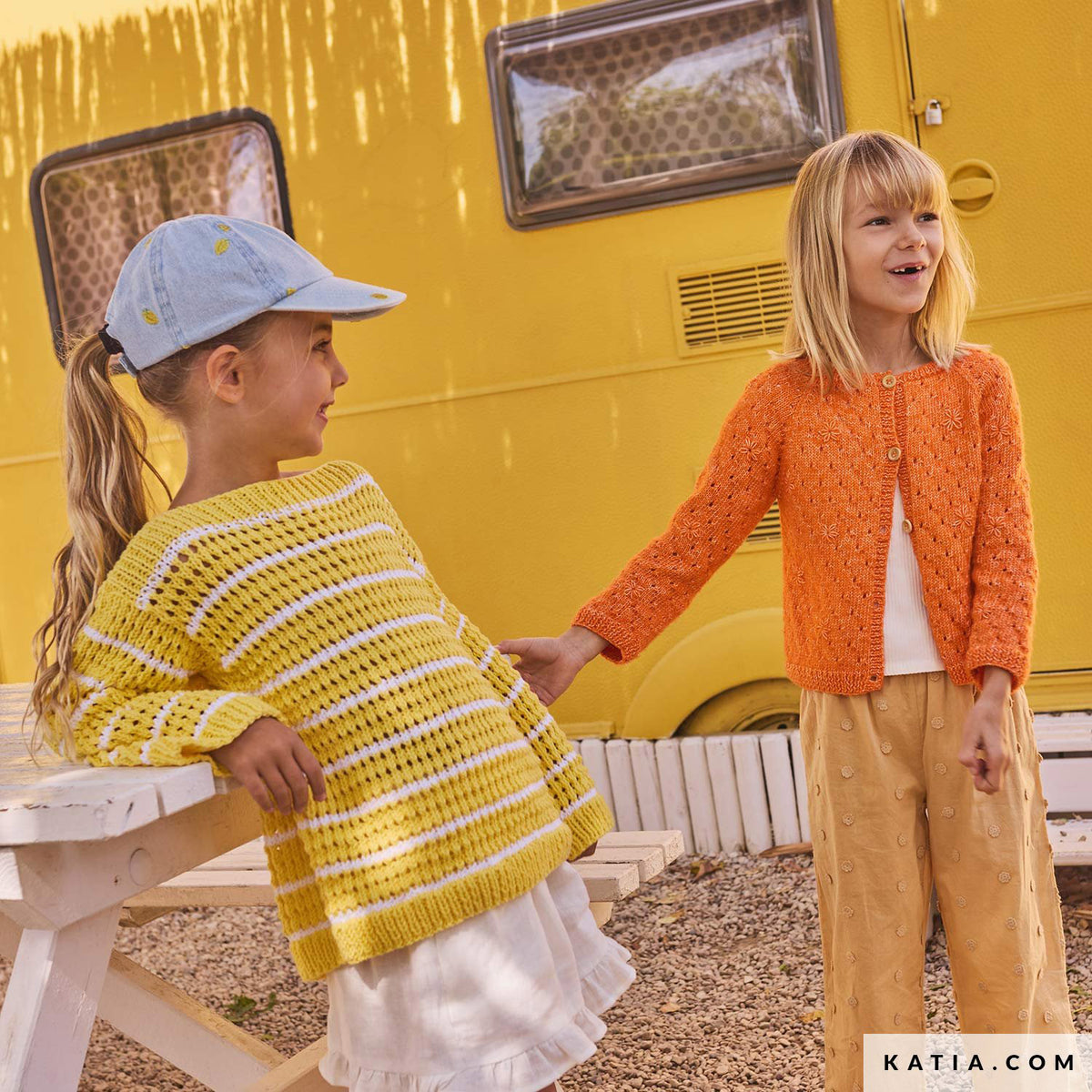Katia Alabama 009 Zeer licht beige - Patroon breien haken kinderen jas lente zomer katia — gemaakt met Katia Alabama (2)
