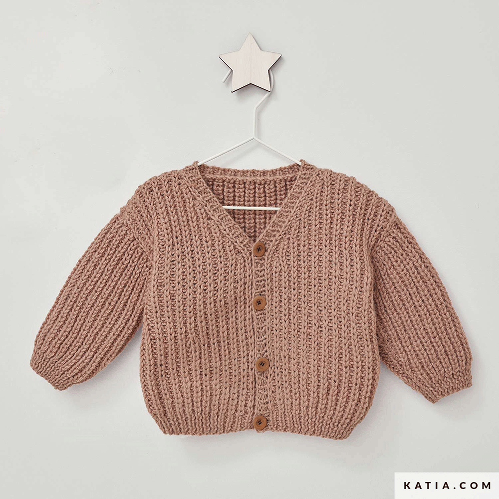 Patroon breien haken baby jas herfst winter katia — gemaakt met Katia Basic Merino 099 (2)