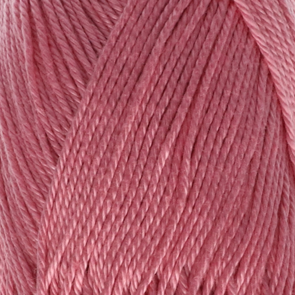 Detail bwktcapri — gemaakt met Katia Capri 82183 Zalm Rood