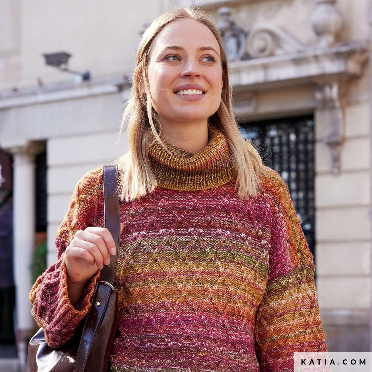 Katia Cotton-Merino Paradiso 305 Kauwgom Roze-Paars-Water Blauw - Patroon breien haken dames trui herfst winter katia — gemaakt met Katia Cotton-Merino Paradiso (6)