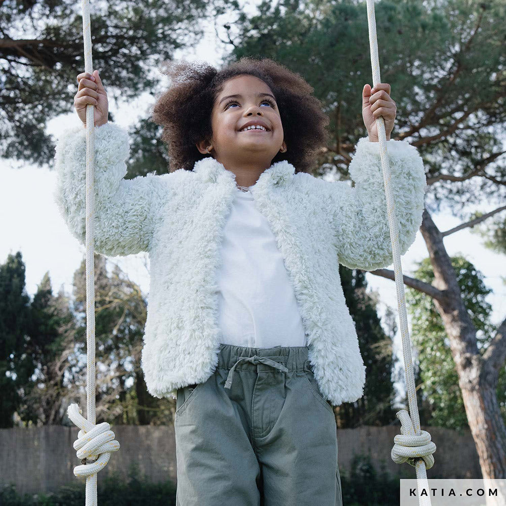 Patroon breien haken kinderen jas herfst winter katia — gemaakt met Katia Country Knits
