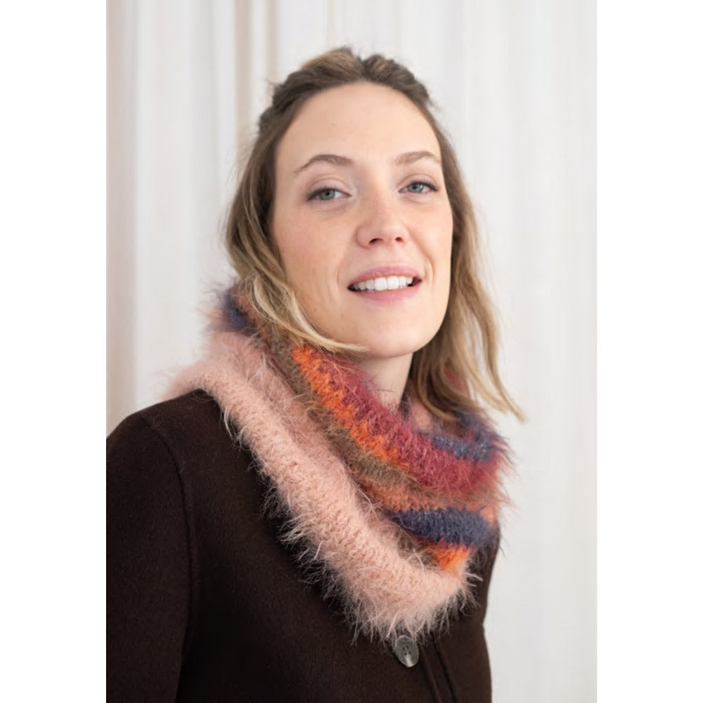 Katia Fur Moda 100 302 Olieverf-Paars-Oker - Fur moda — gemaakt met Katia Fur Moda (2)