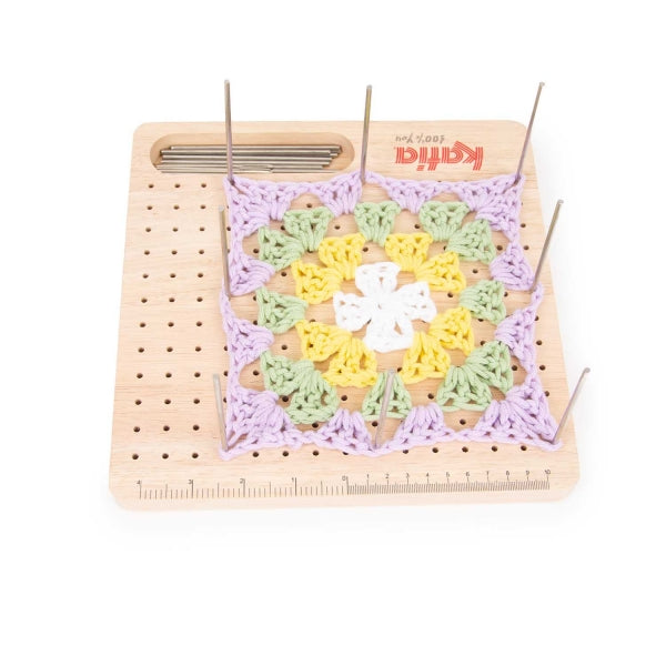 Articulo granny square blocker katia — gemaakt met Katia Granny Square Blocker