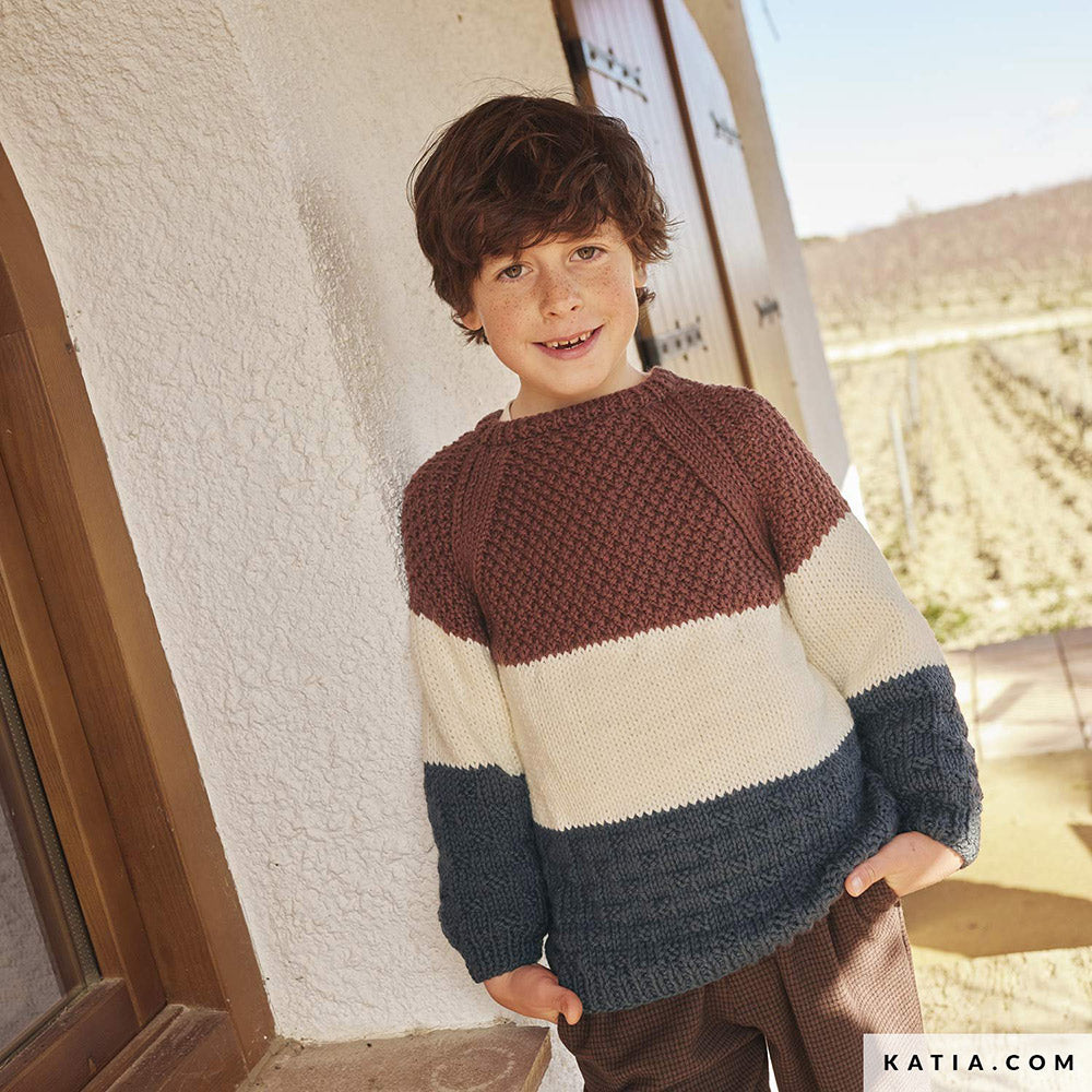 Katia Merino Aran 095 Donker kastanje - Patroon breien haken kinderen trui herfst winter katia — gemaakt met Katia Merino Aran (3)