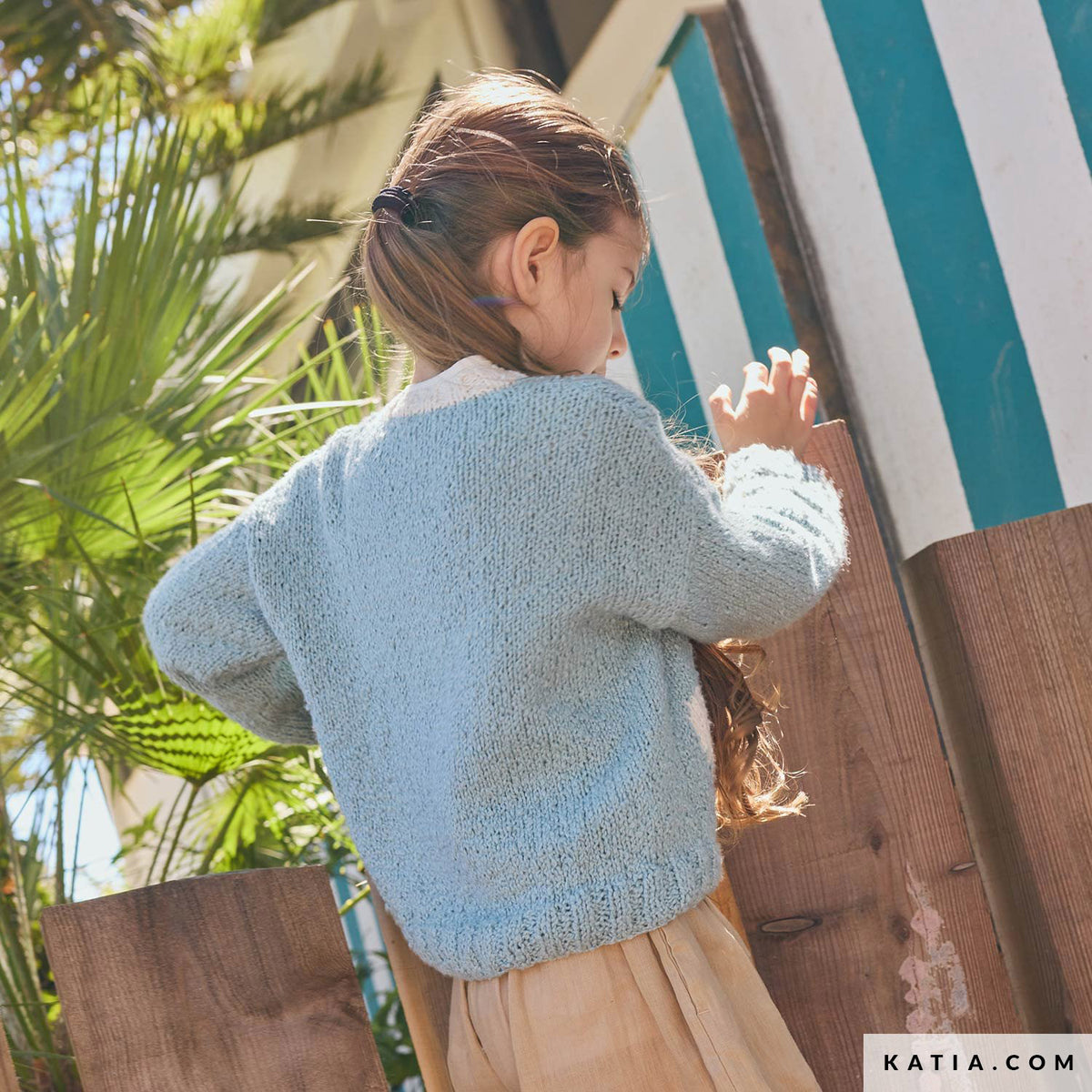 Katia Onda 082 Rozeachtig beige - Patroon breien haken kinderen jas lente zomer katia — gemaakt met Katia Onda (3)