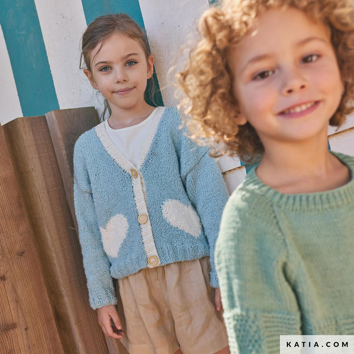 Katia Onda 082 Rozeachtig beige - Patroon breien haken kinderen jas lente zomer katia — gemaakt met Katia Onda (8)