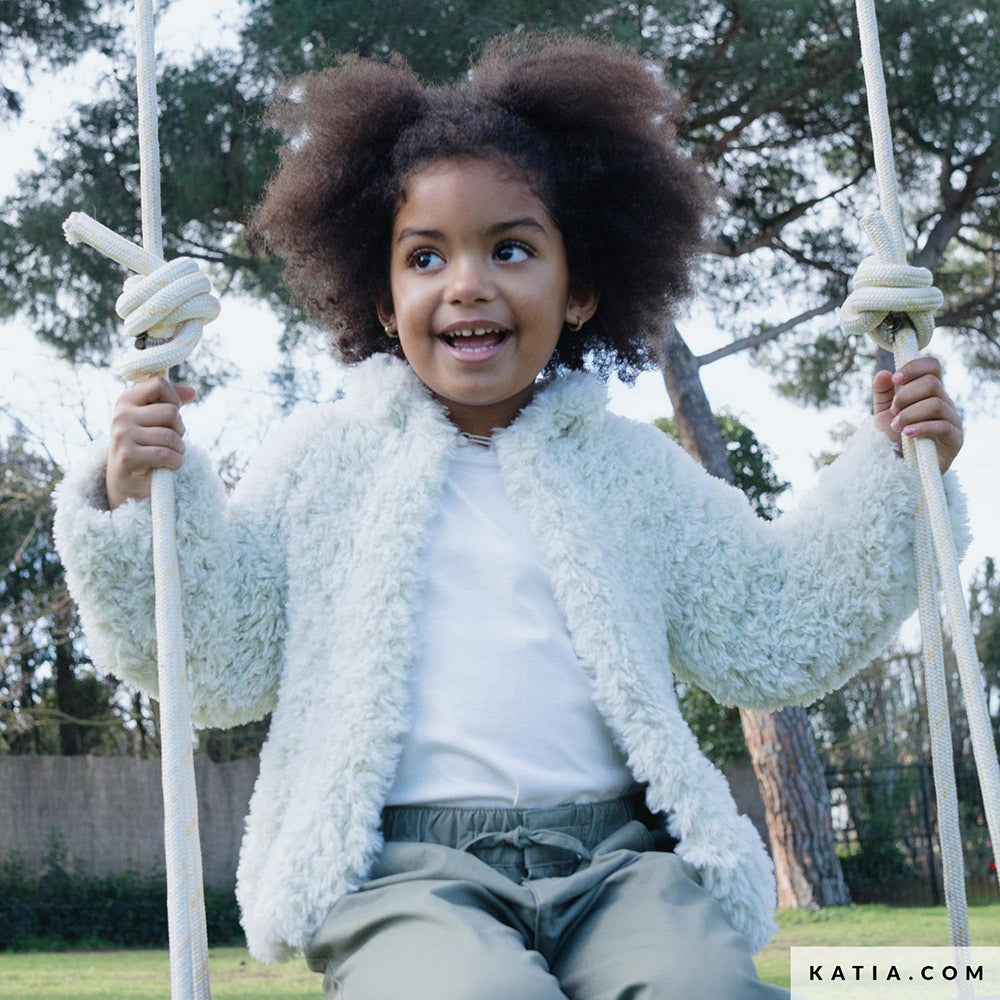 Katia Polar 102 Camel-Wit - Patroon breien haken kinderen jas herfst winter katia — gemaakt met Katia Polar (2)
